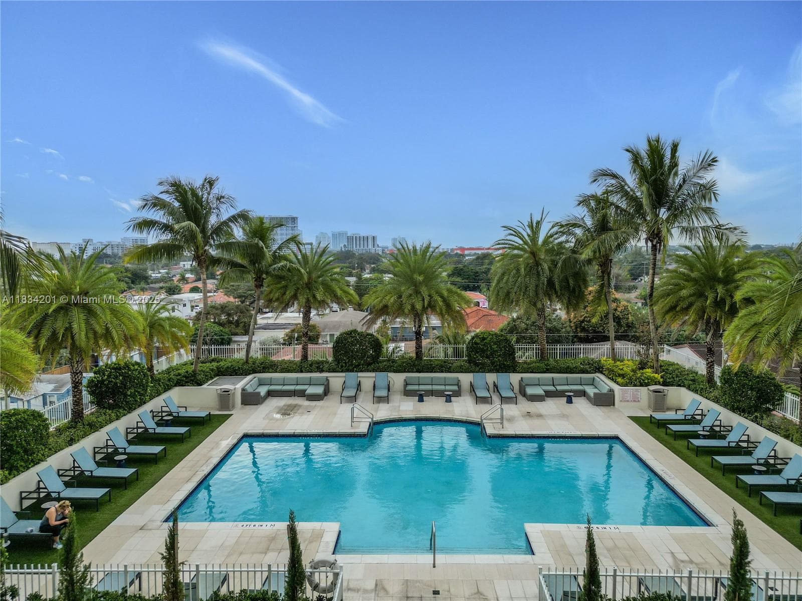 THE ASTON CONDO · #513 in Miami - Photo 26