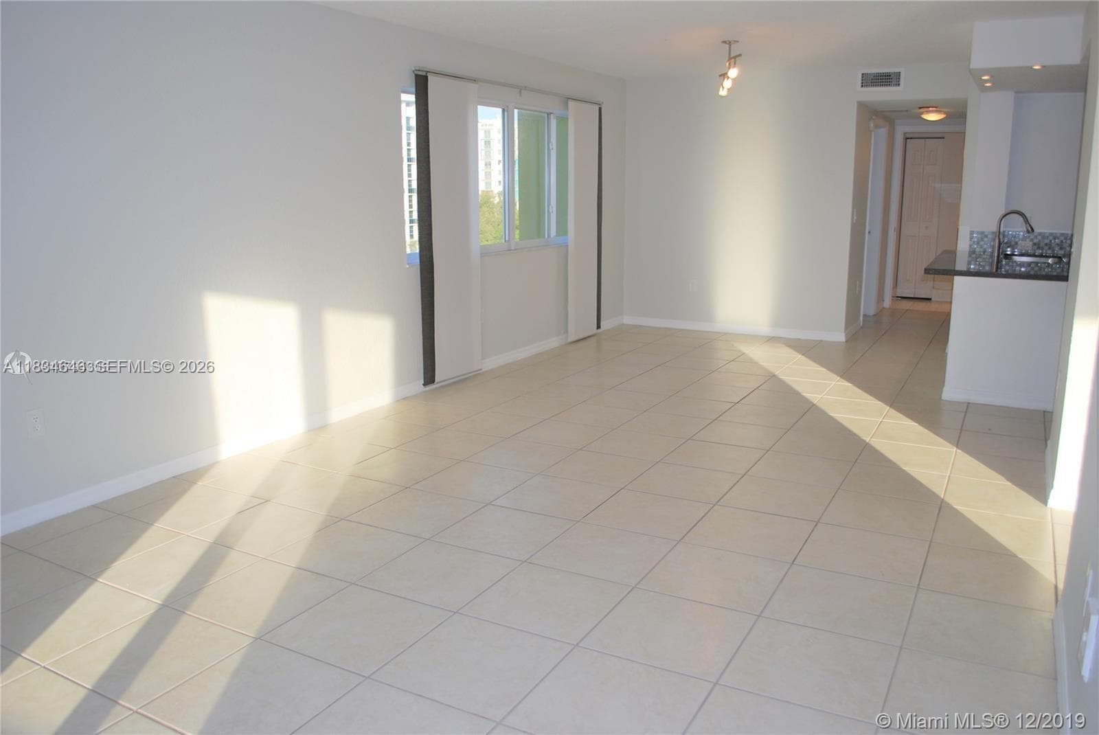 Photo taken when unit was vacant.