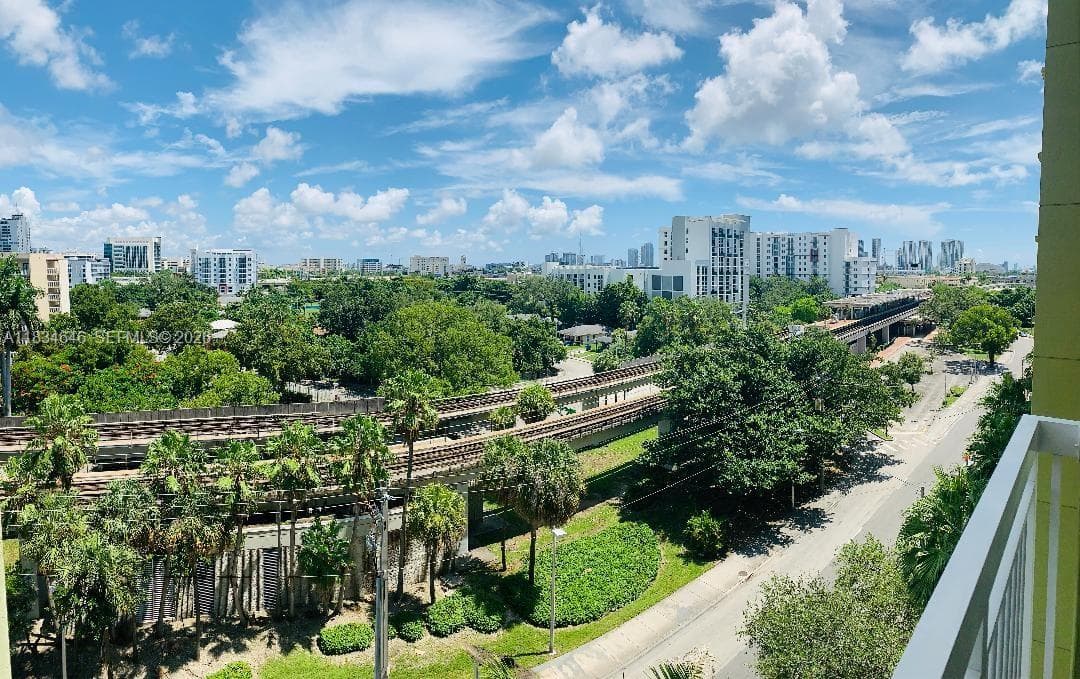Seybold Pointe Condo · #801 in Miami - Photo 45