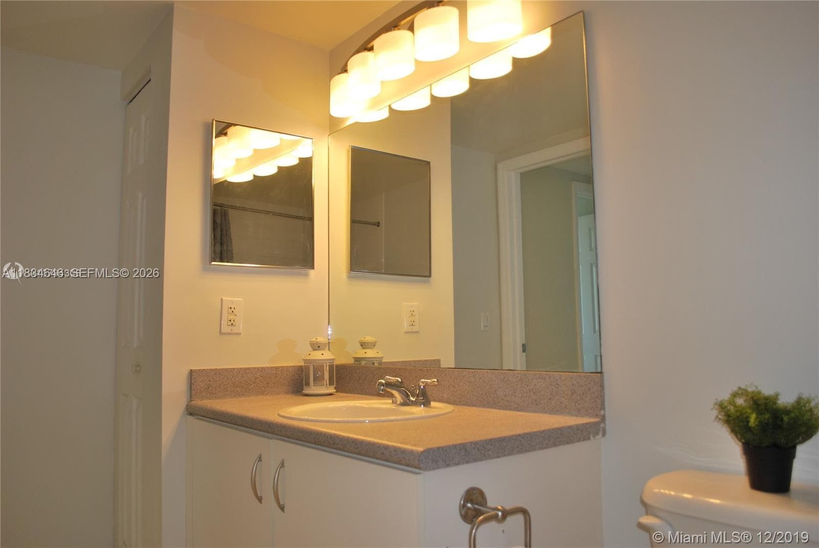Seybold Pointe Condo · #801 in Miami - Photo 35