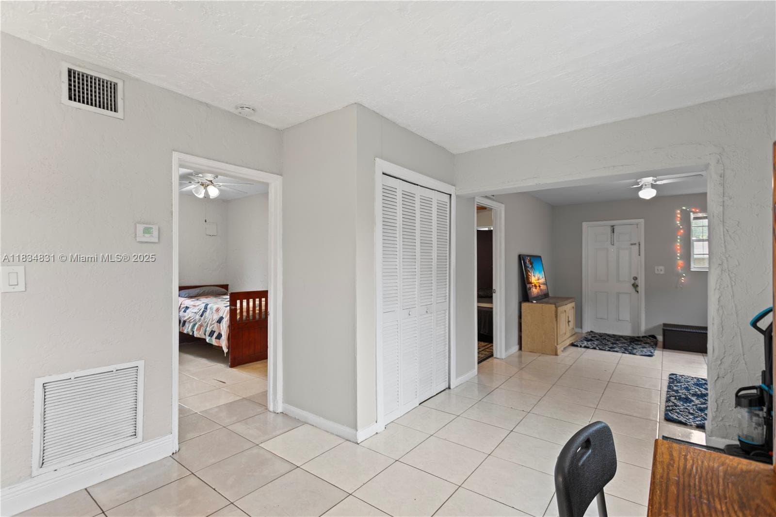 5734 Mckinley St photo 33