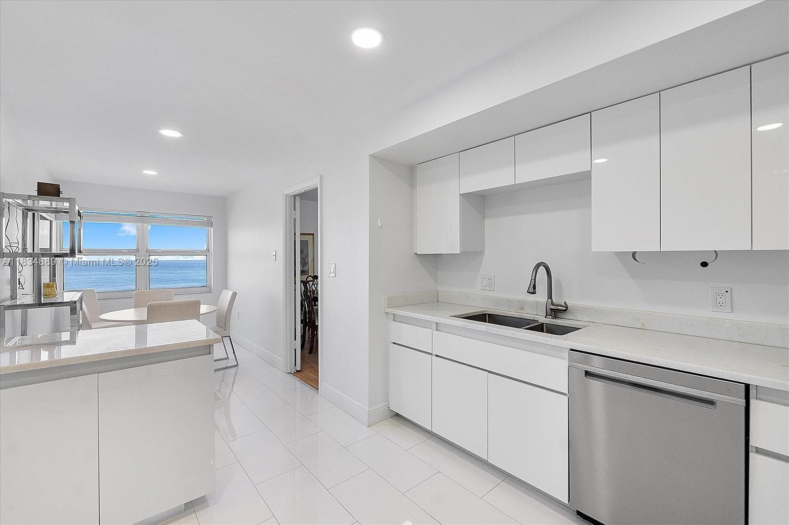 SOUTHPOINT CONDO · #702S in Fort Lauderdale - Photo 9