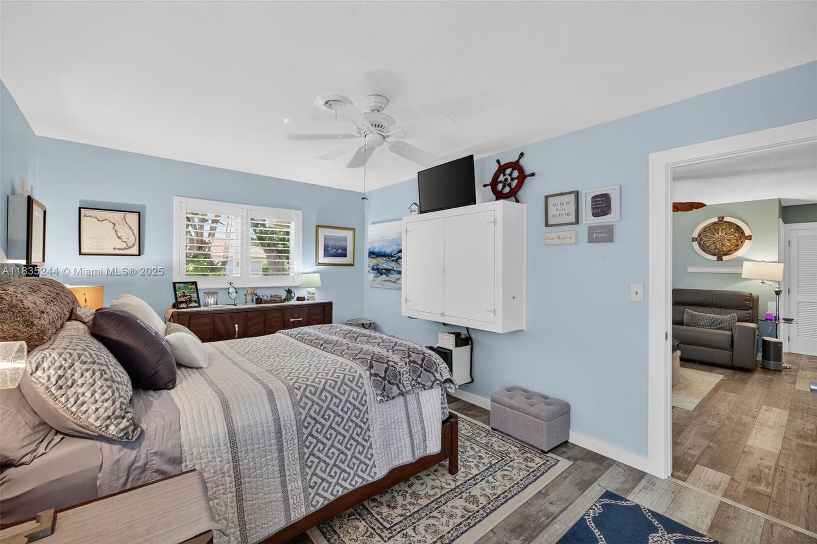 5555 NE 20th Ter photo 19