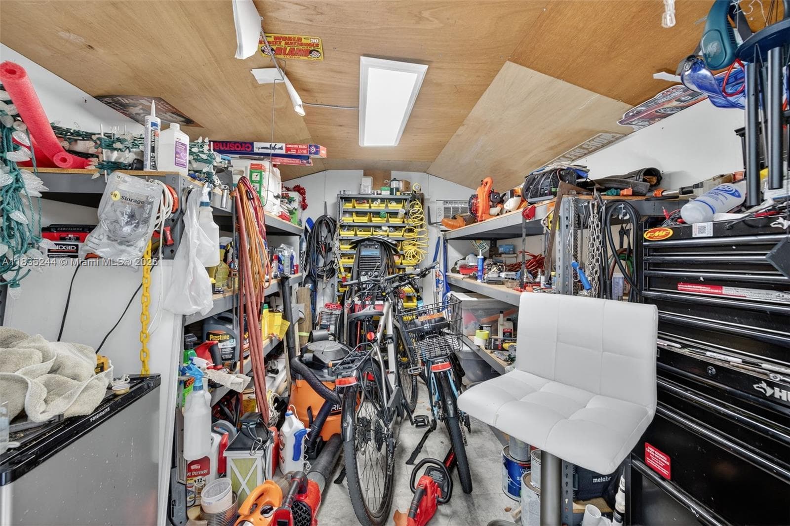 shed
