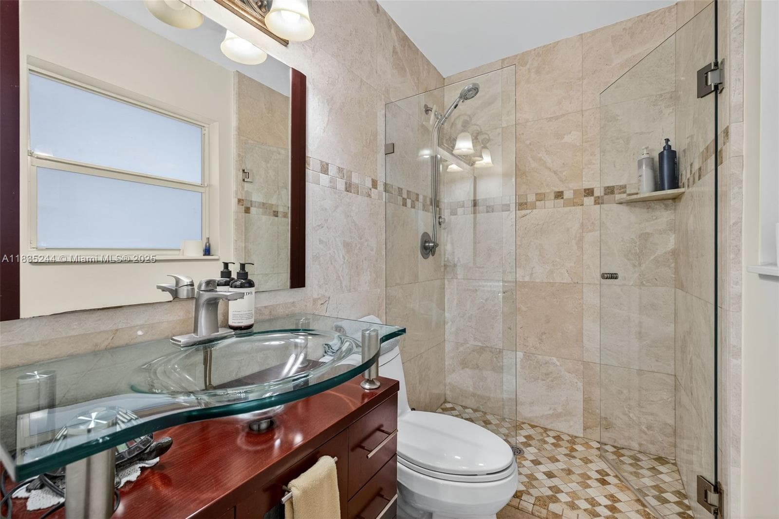 5555 NE 20th Ter photo 21
