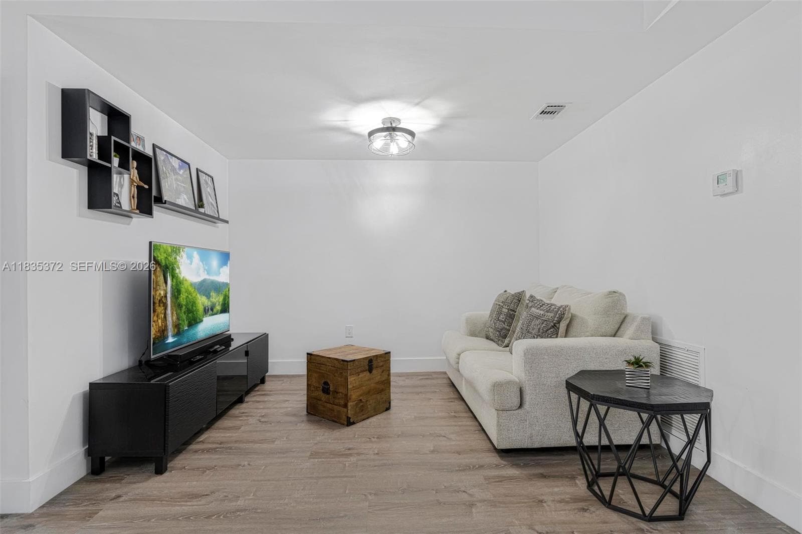 11532 SW 148th Path photo 9