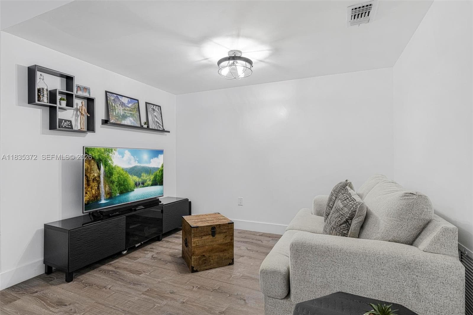 11532 SW 148th Path photo 8