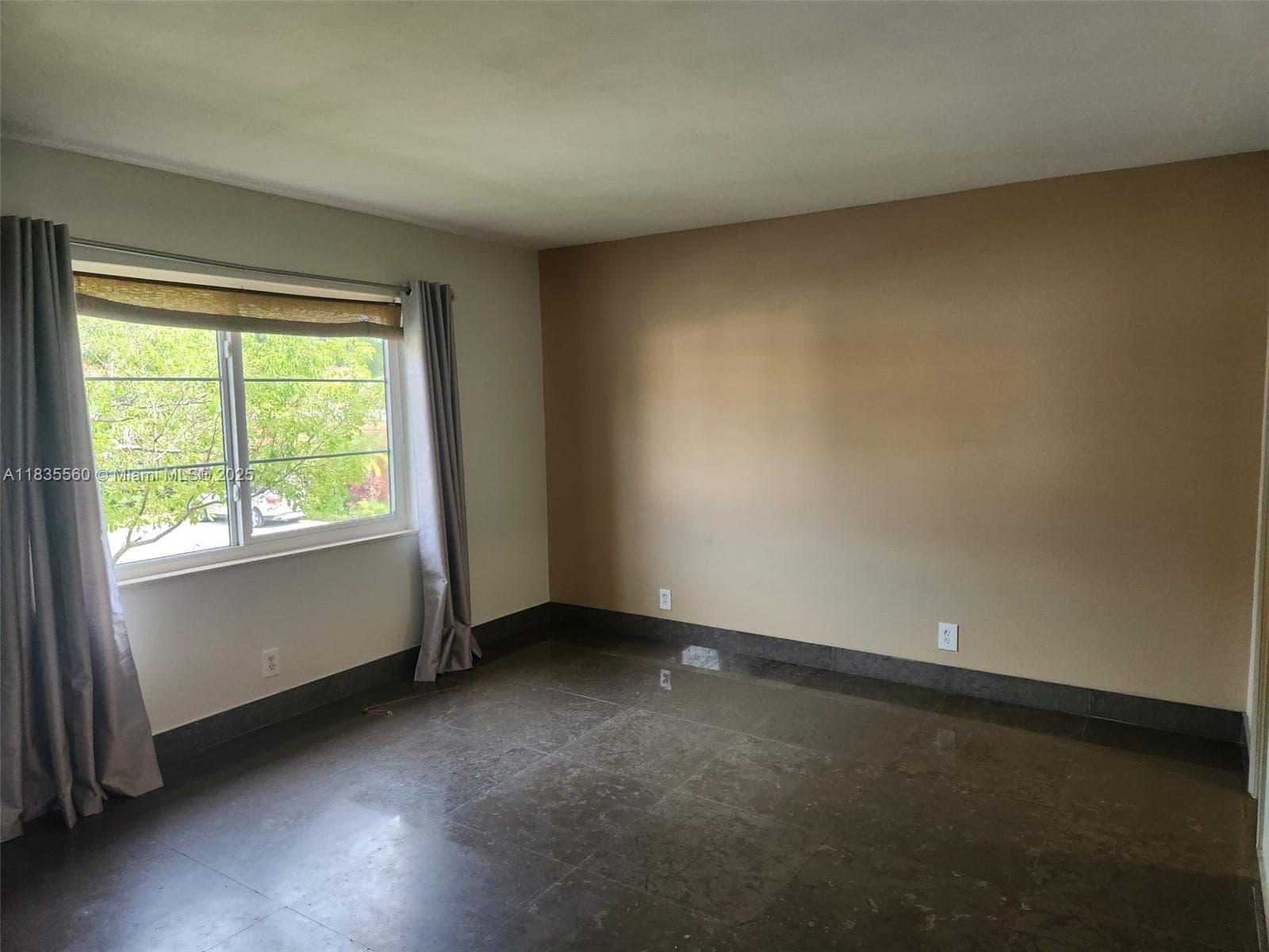 Manor Grove · #206B in Wilton Manors - Photo 13
