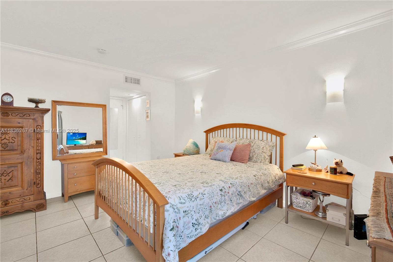 Another view of the bedroom