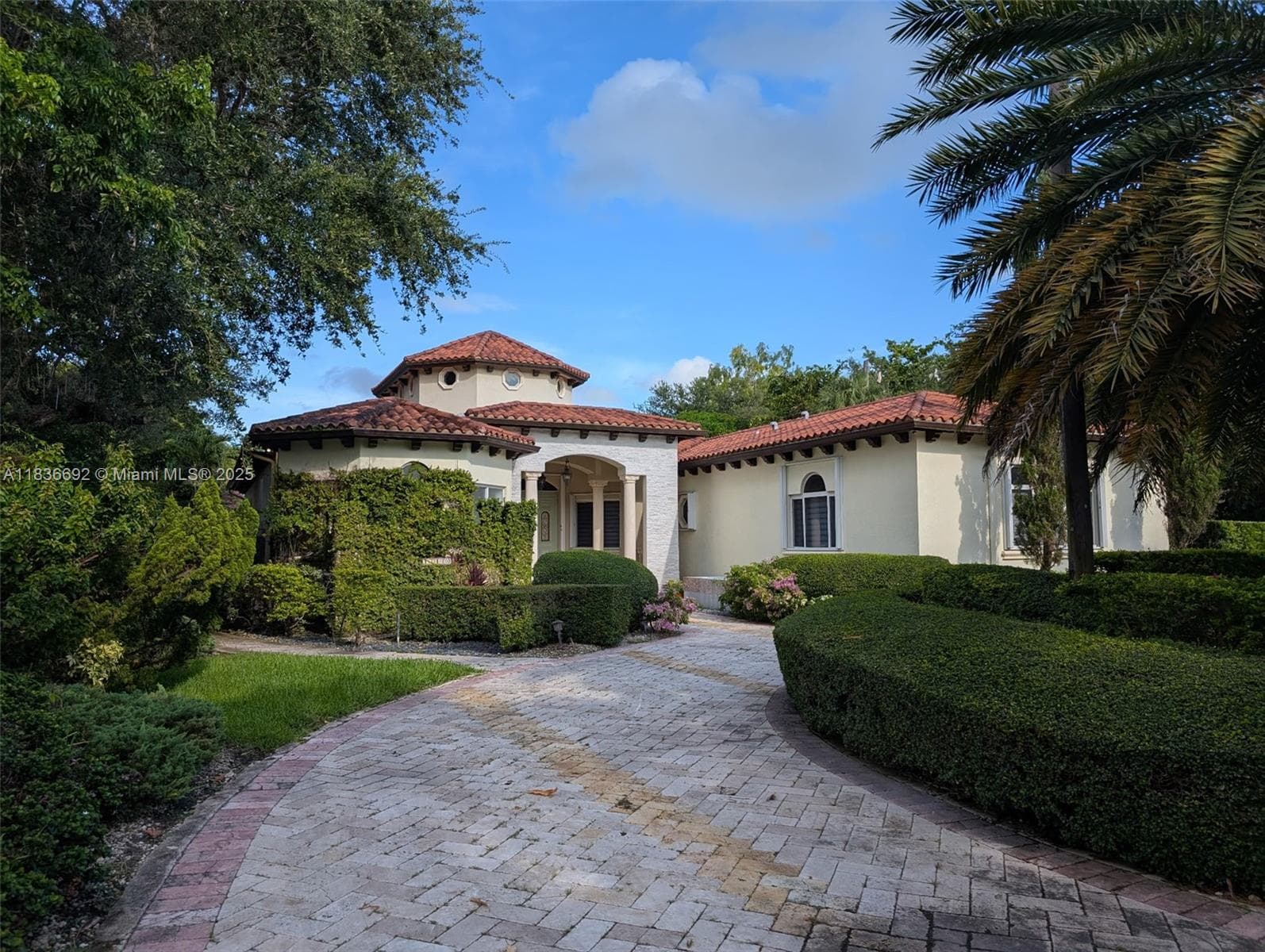 13400 SW 83rd Ave photo 2