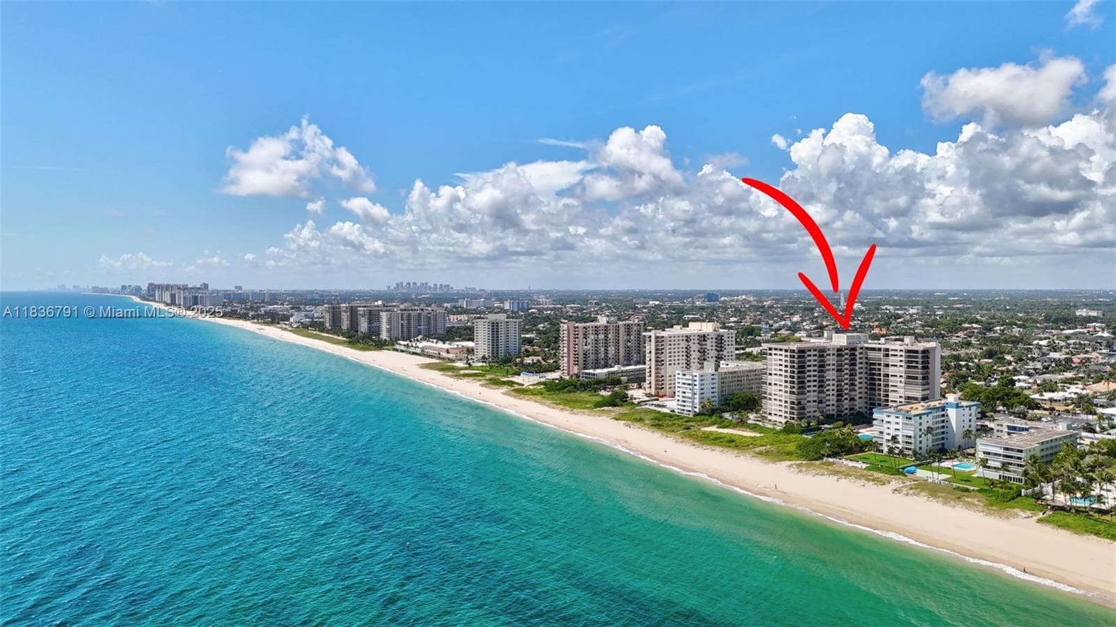 HAMPTON BEACH CLUB · #210 in Lauderdale By The Sea - Photo 1