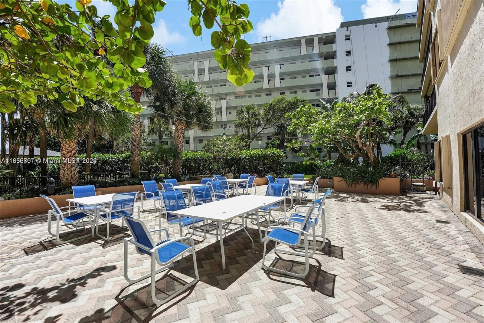 HAMPTON BEACH CLUB · #210 in Lauderdale By The Sea - Photo 38