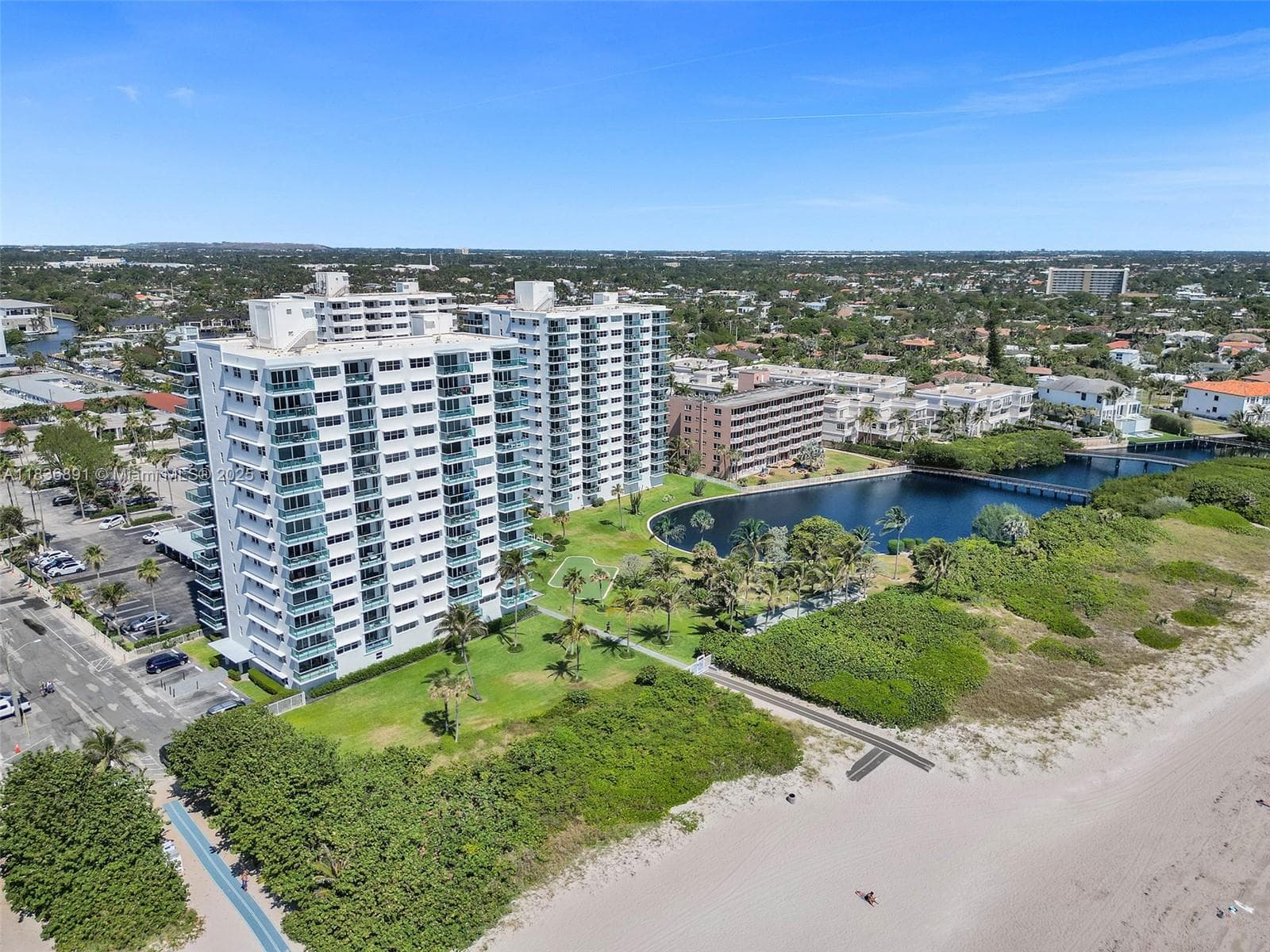 TIFFANY GARDENS EAST COND · #603 in Pompano Beach - Photo 8