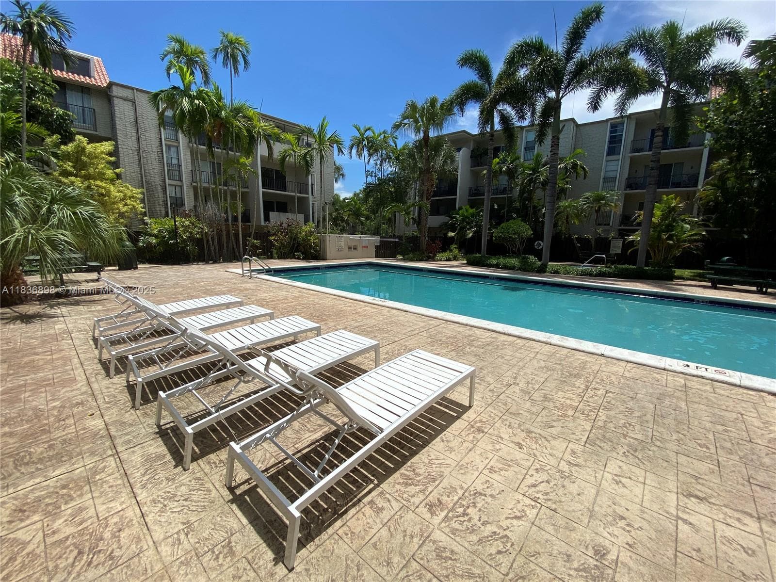 Dadeland Grove Condo · #A102 in Pinecrest - Photo 30