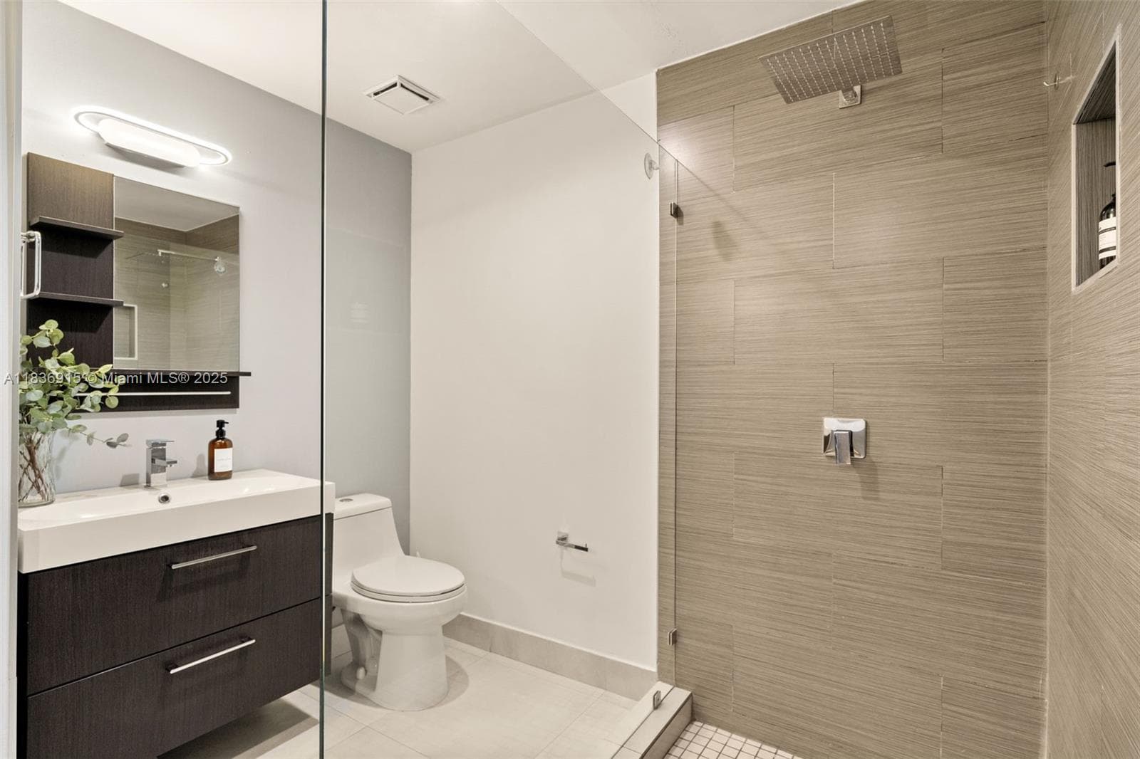 DORAL HOUSE CONDO NO 1 · #206 in Doral - Photo 23