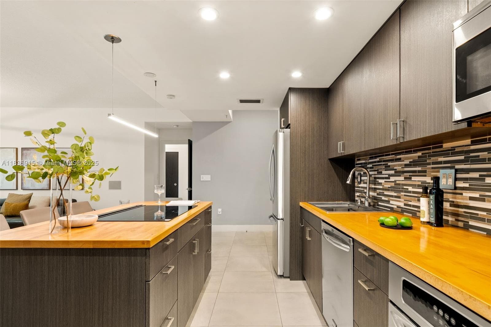 DORAL HOUSE CONDO NO 1 · #206 in Doral - Photo 6