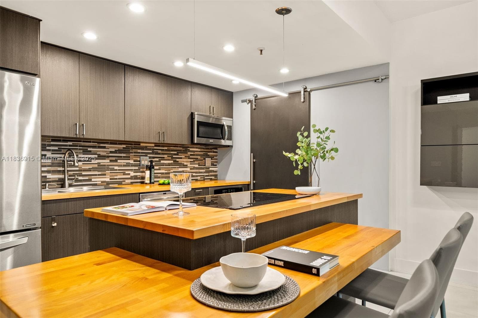 DORAL HOUSE CONDO NO 1 · #206 in Doral - Photo 8