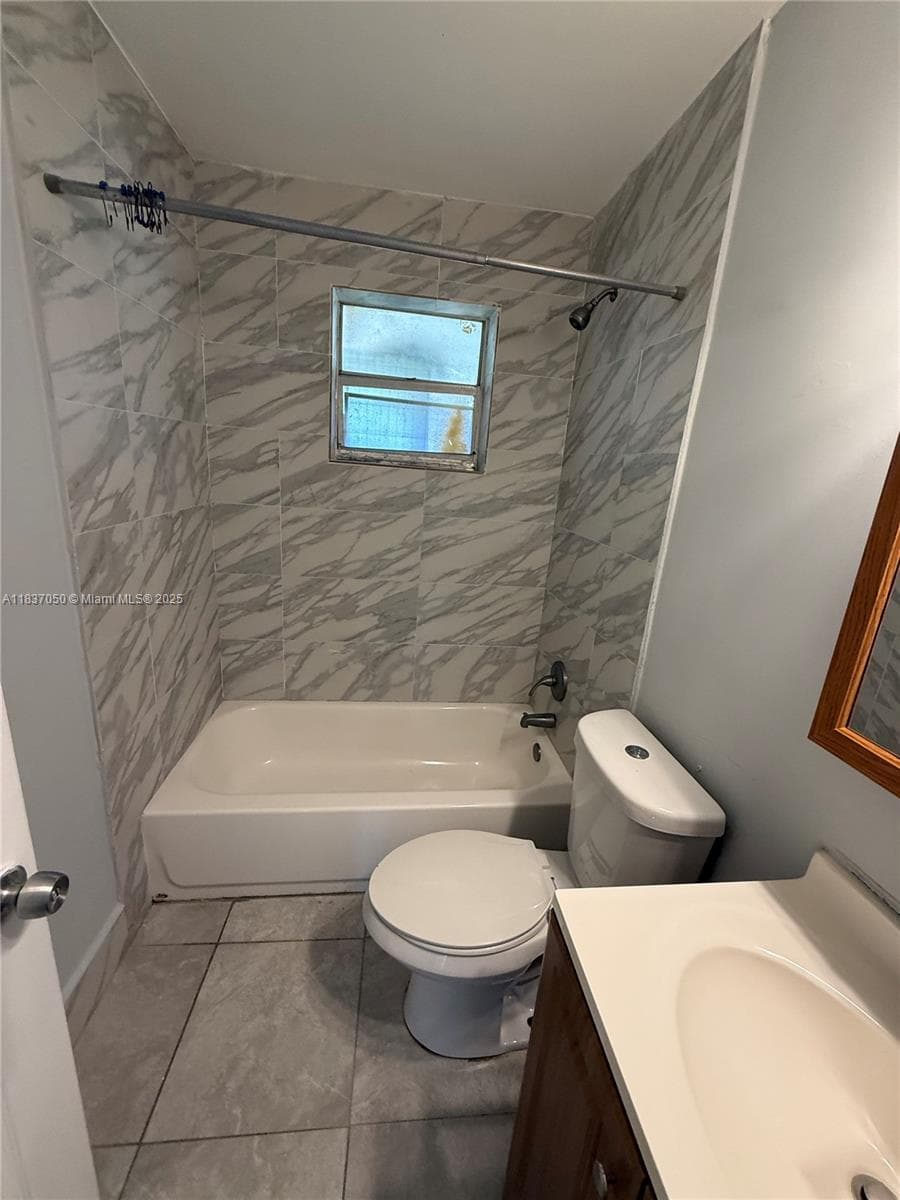 FIRST ADDITION TO CANAL G · #4 in Dania Beach - Photo 8
