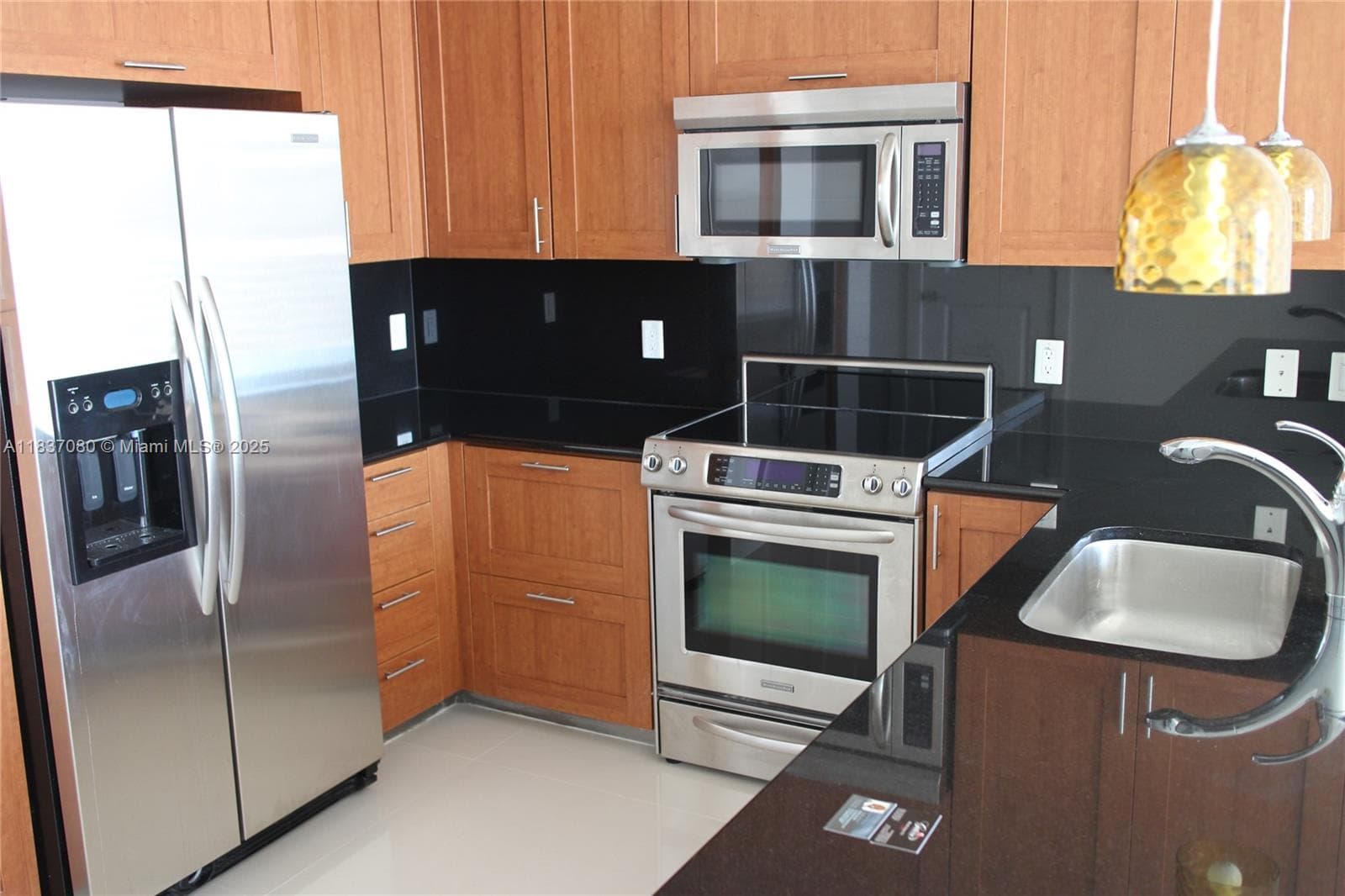 STRADA 315 CONDO · #2005 in Fort Lauderdale - Photo 2