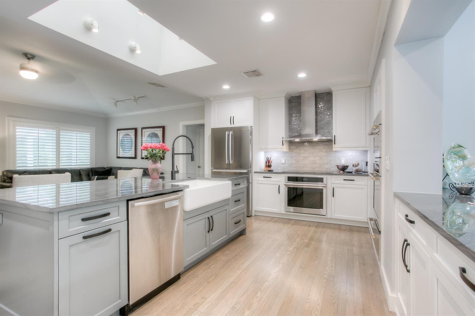 322 NW 16 St-11