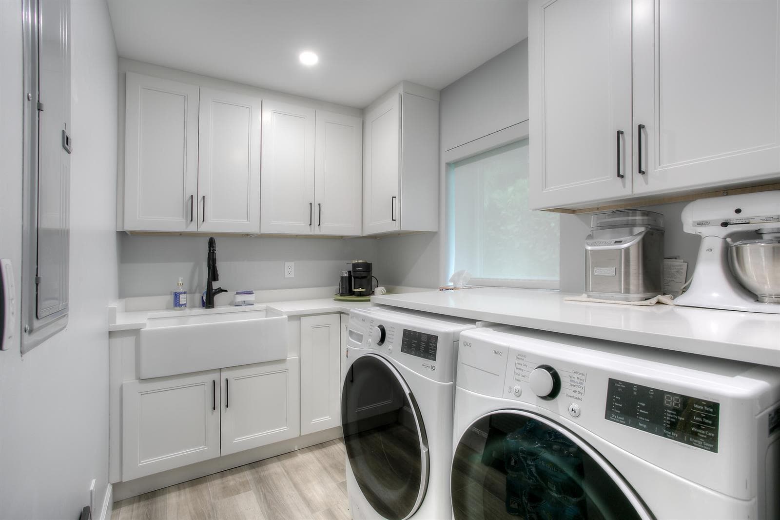 322 NW 16 St New-6