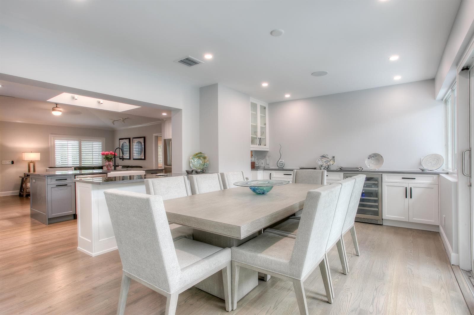 322 NW 16 St-12