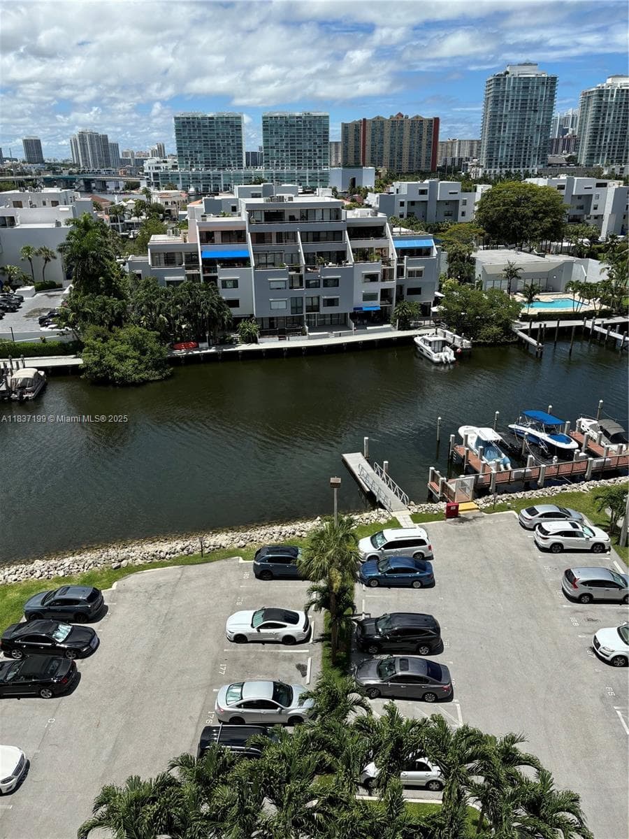 COASTAL TOWERS CONDO · #309 in Sunny Isles Beach - Photo 17