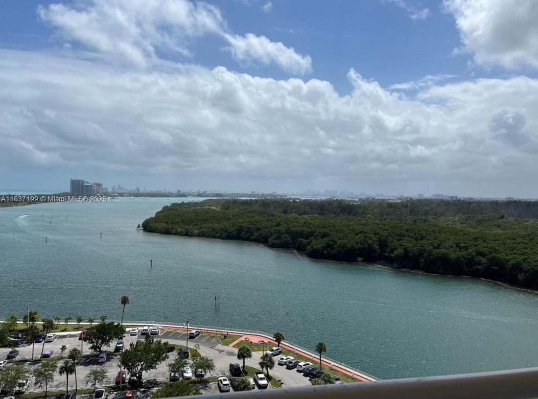 COASTAL TOWERS CONDO · #309 in Sunny Isles Beach - Photo 36