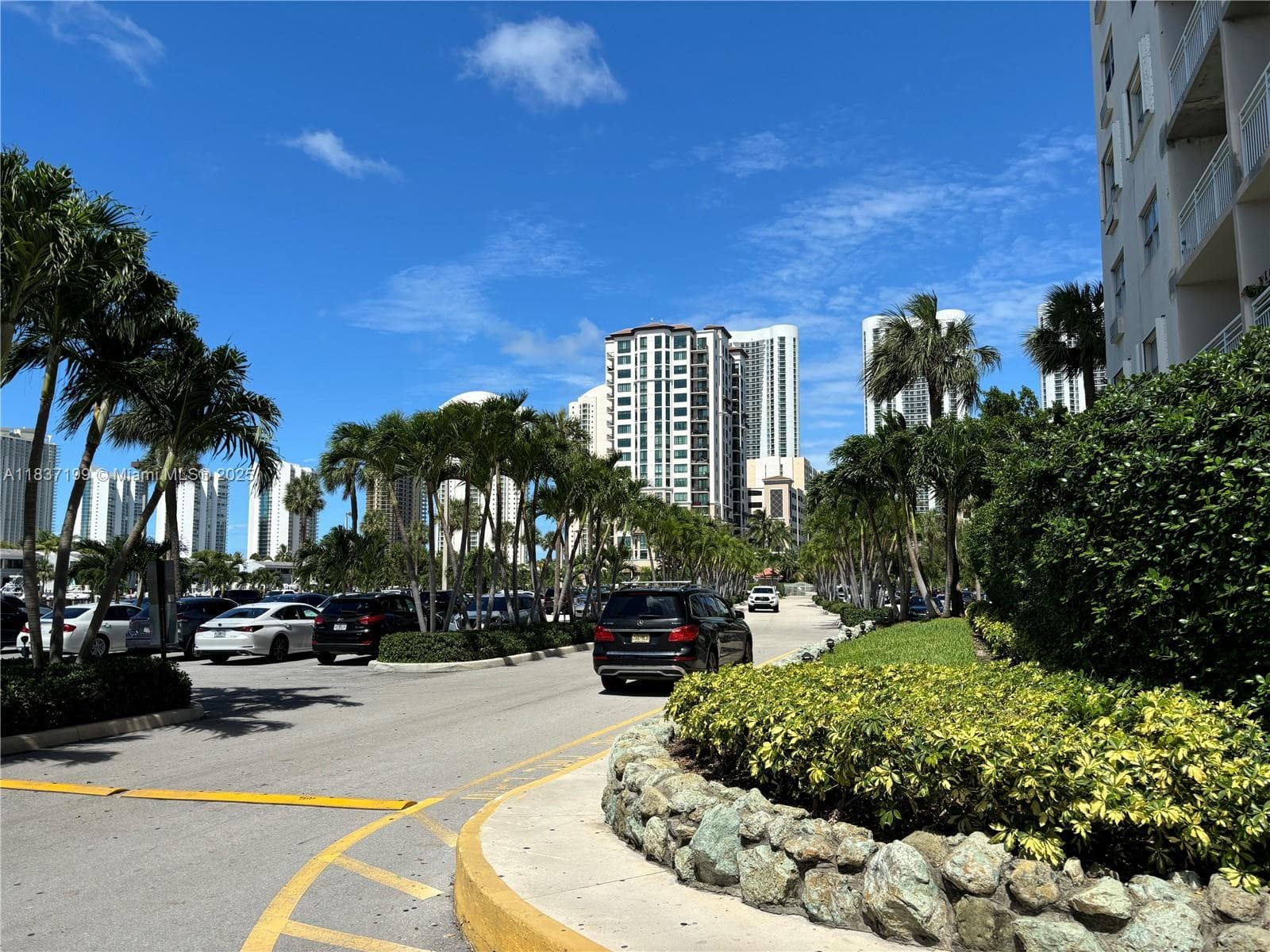 COASTAL TOWERS CONDO · #309 in Sunny Isles Beach - Photo 1