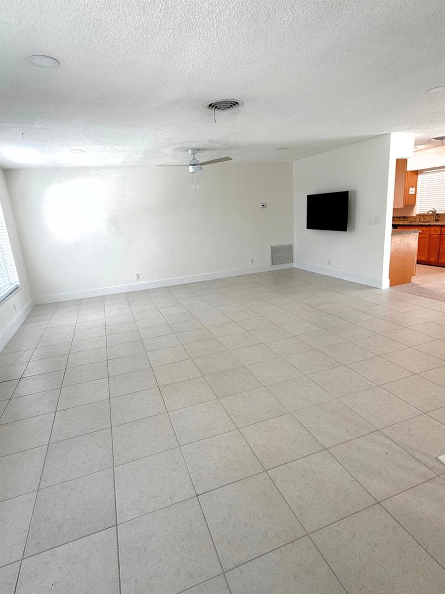 Manor Dr (12)
