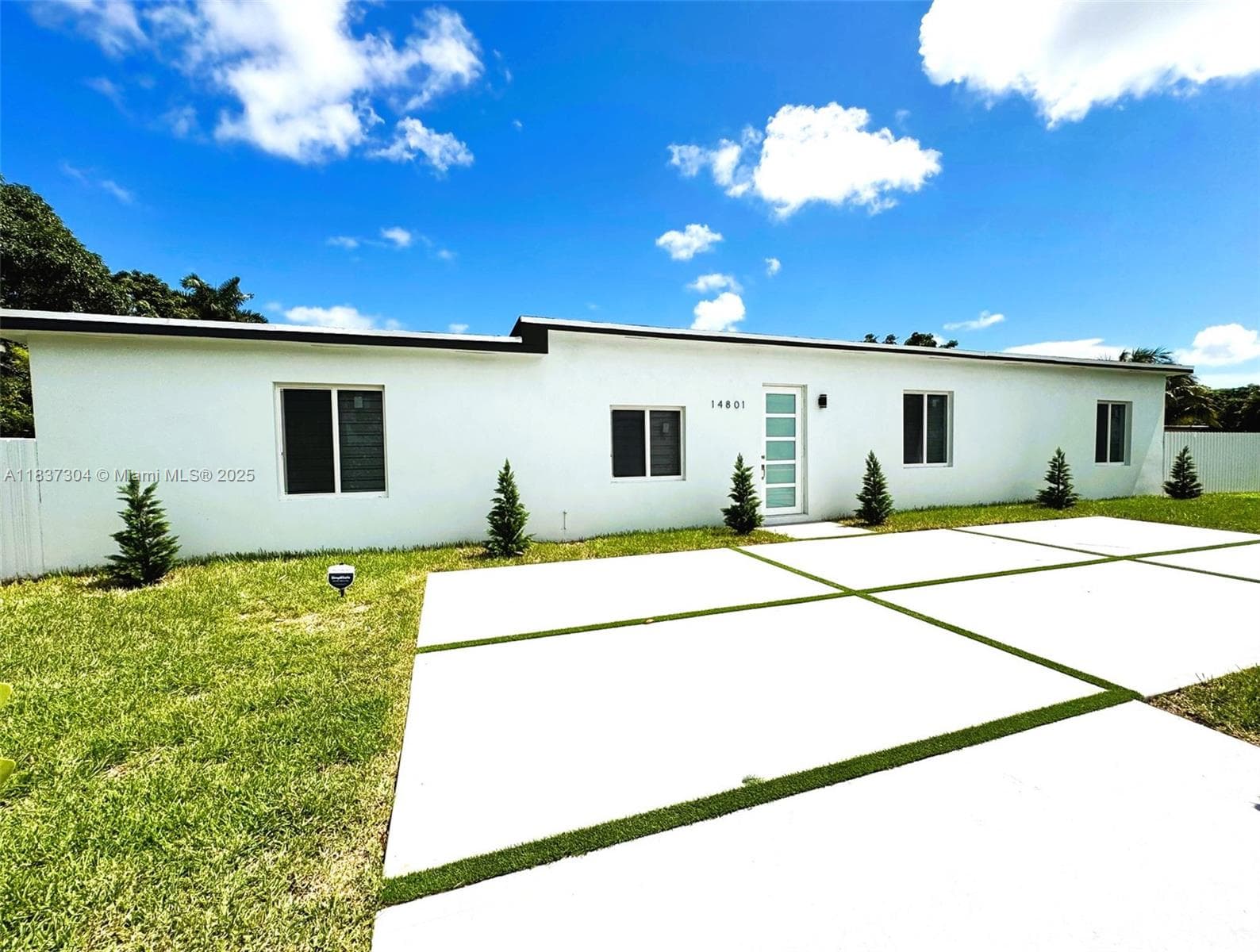 14801 NW 5th Ave photo 2