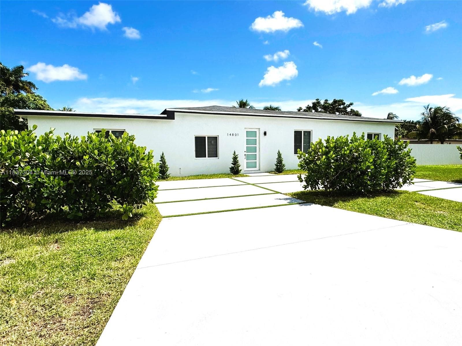 14801 NW 5th Ave photo 3