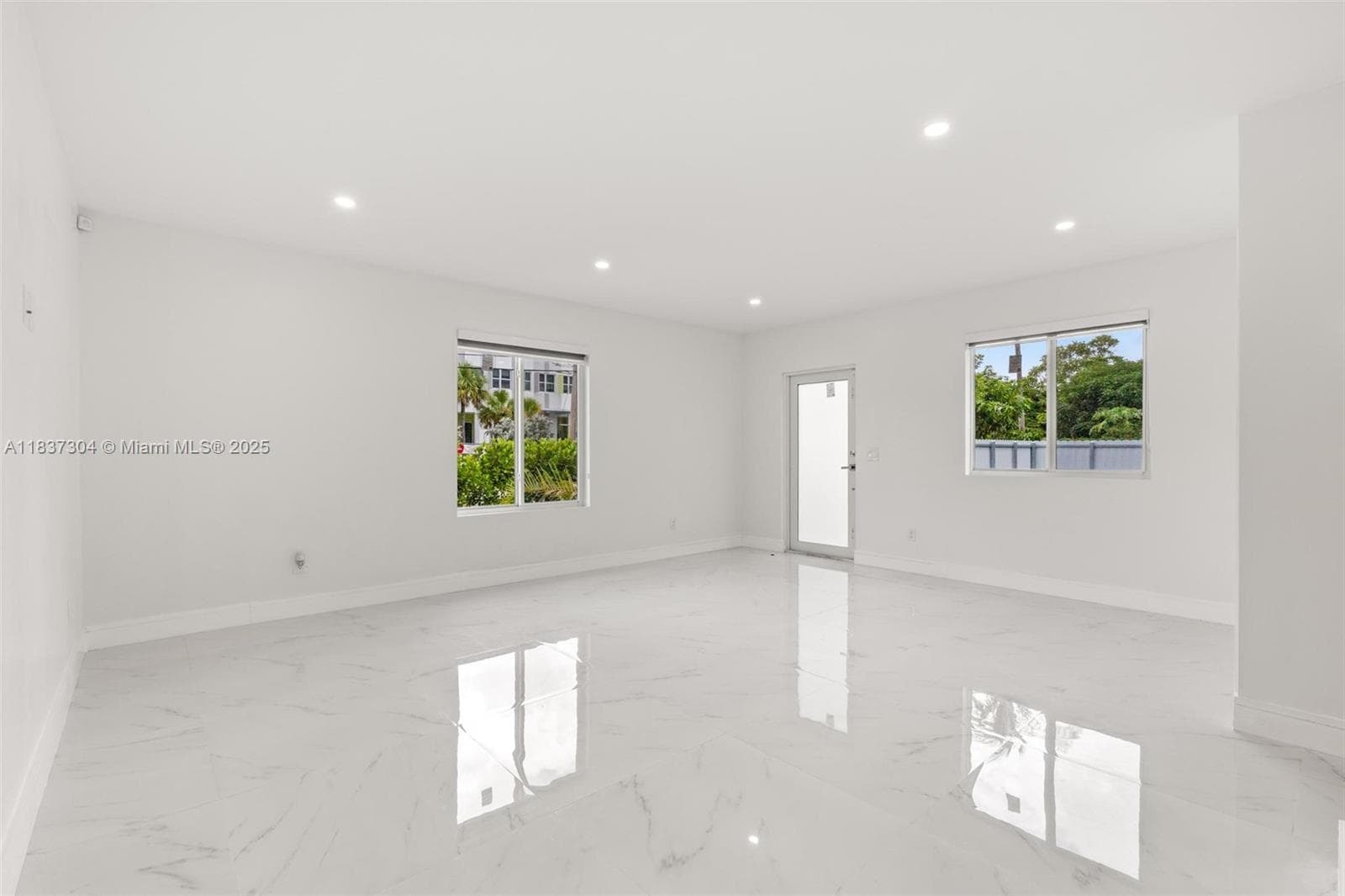 14801 NW 5th Ave photo 15