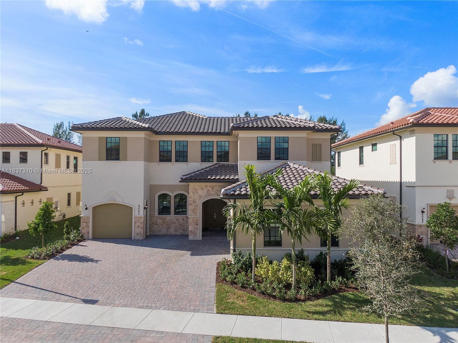 9065 W Parkland Bay Trl photo 1