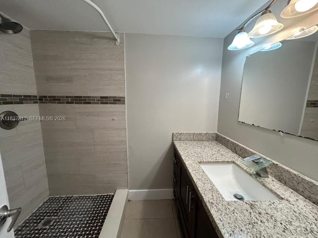 SIXTH HORIZONS CONDO · #106 in Miami - Photo 8