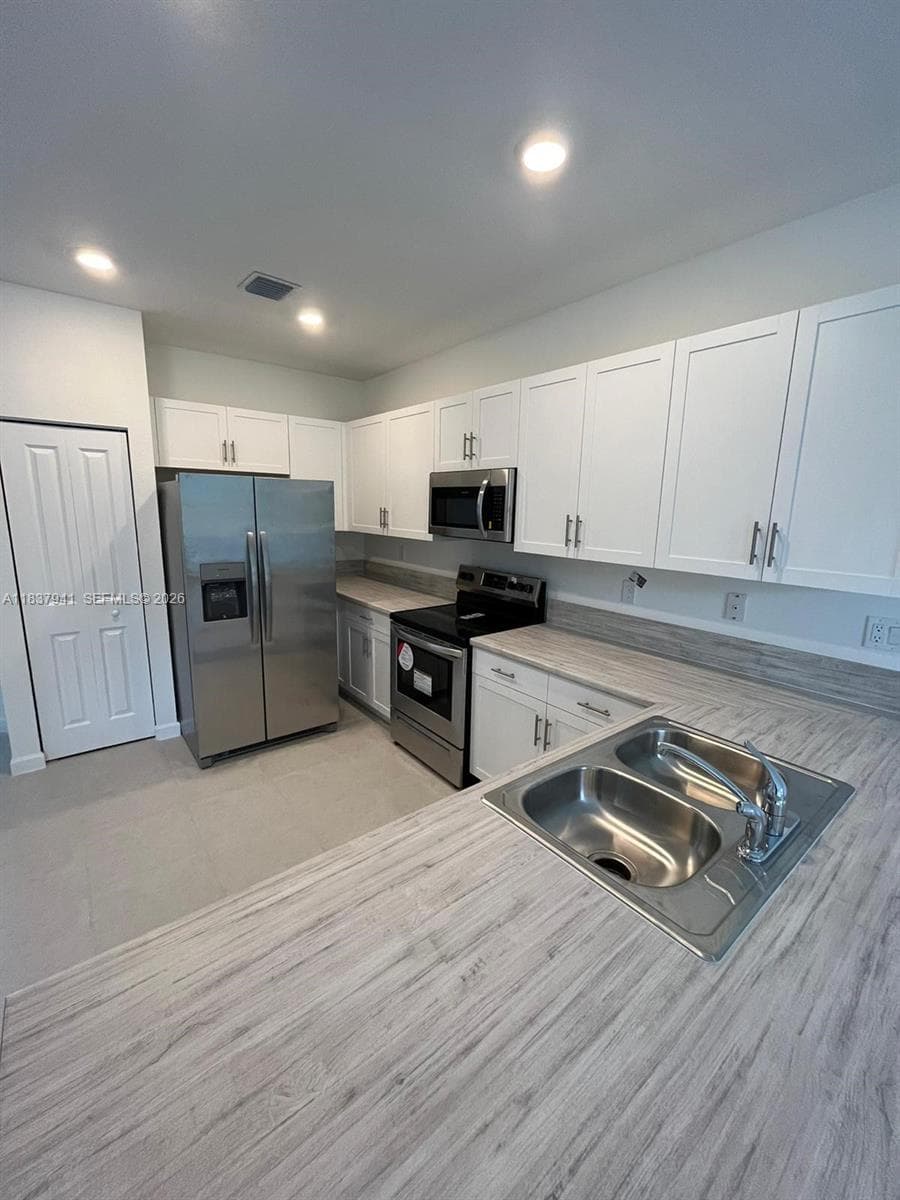24480 SW 119th Pl photo 9