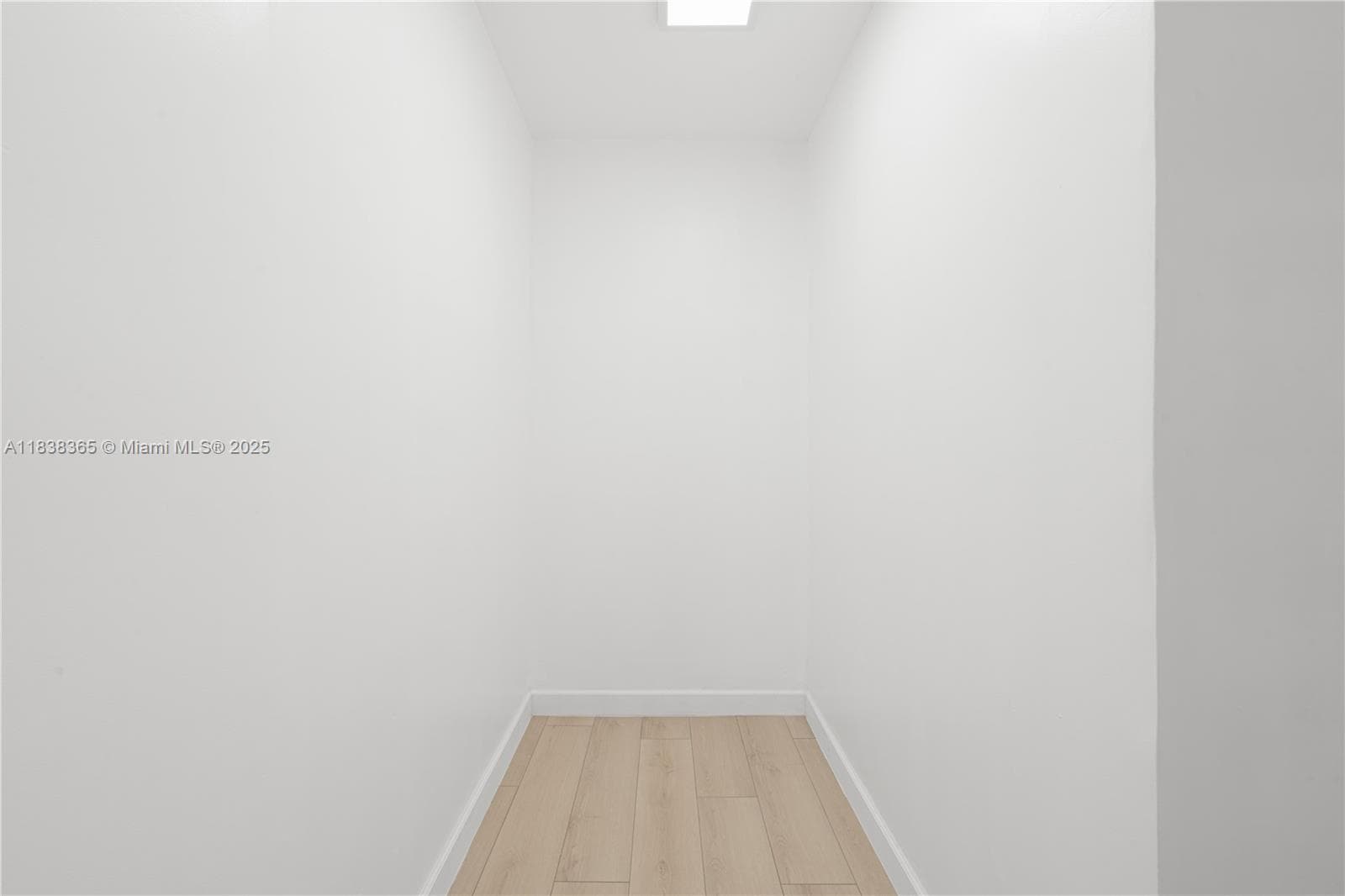 Hillcrest · #314B in Hollywood - Photo 16