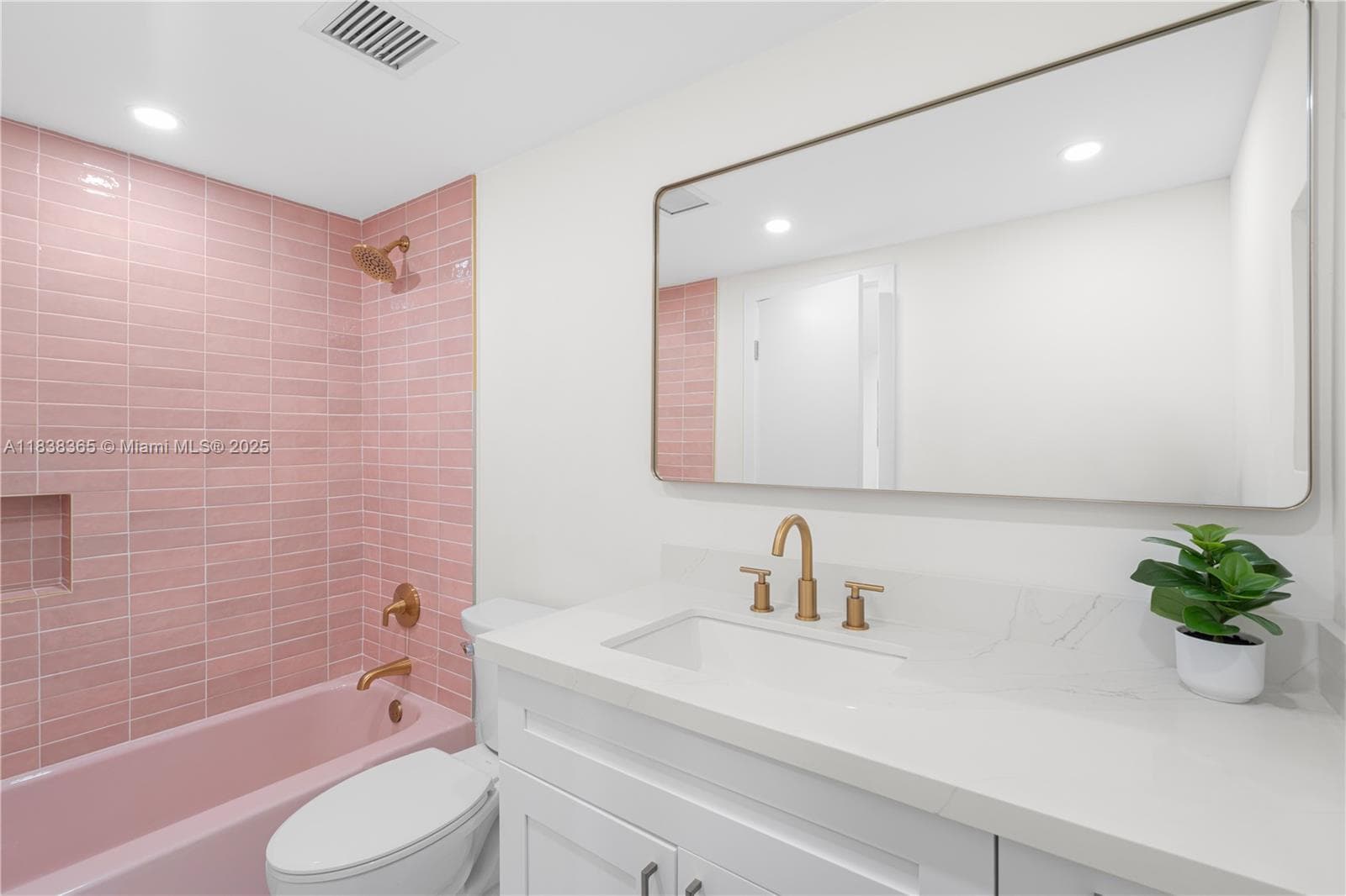 Hillcrest · #314B in Hollywood - Photo 14