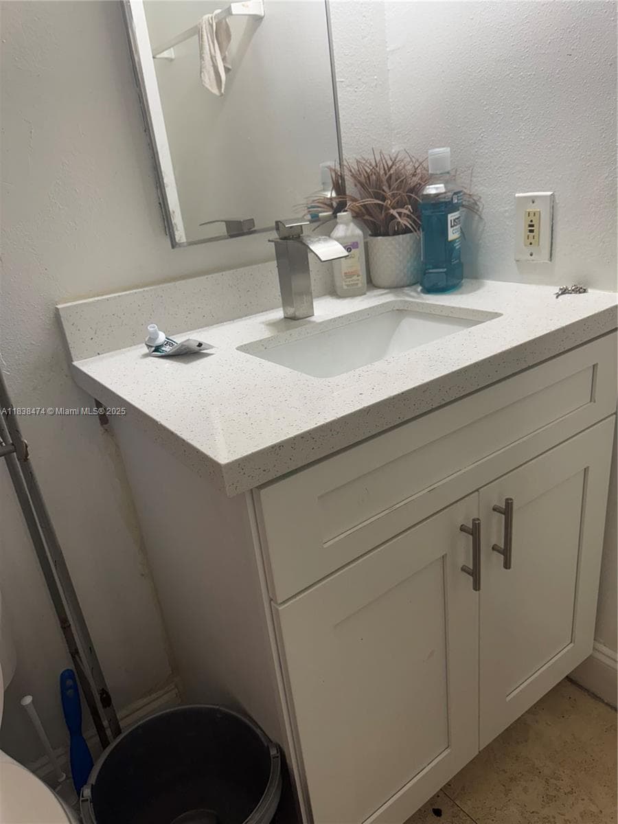 Sunset Hills · #413 in Lauderdale Lakes - Photo 12