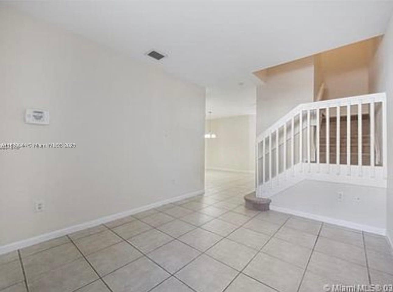 991 NE 30th AVE #991 photo 4