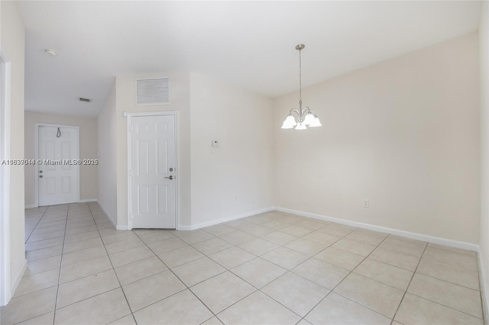 991 NE 30th AVE #991 photo 21