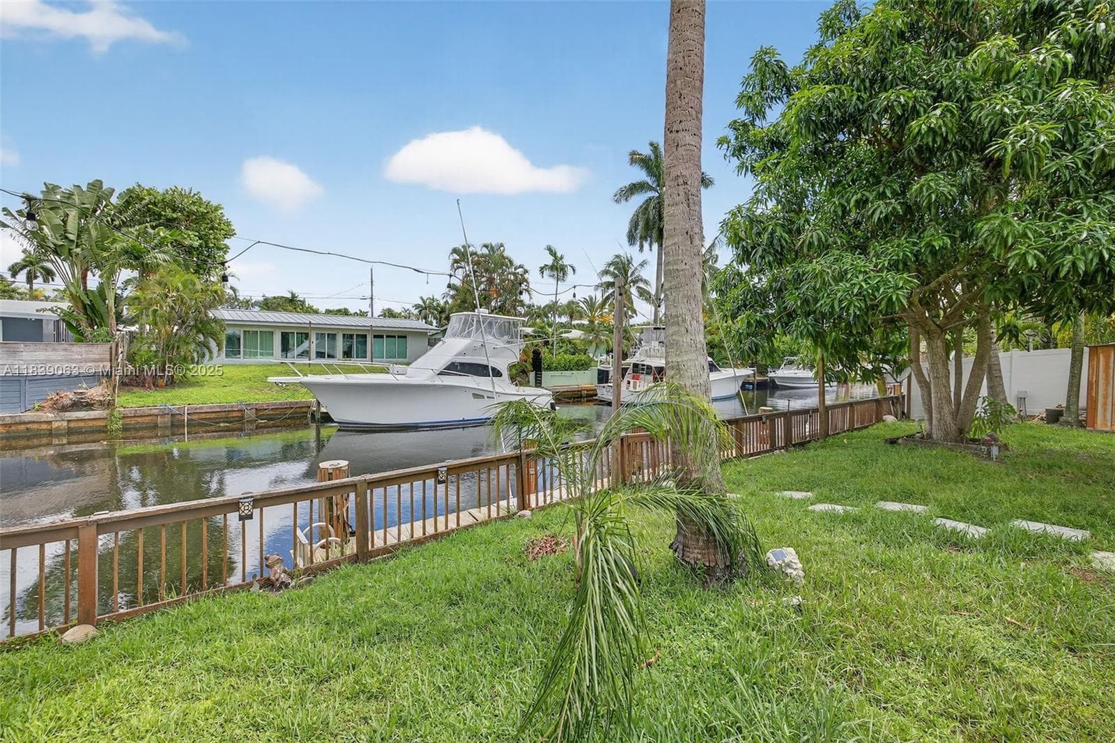2606 Gulfstream Ln photo 27