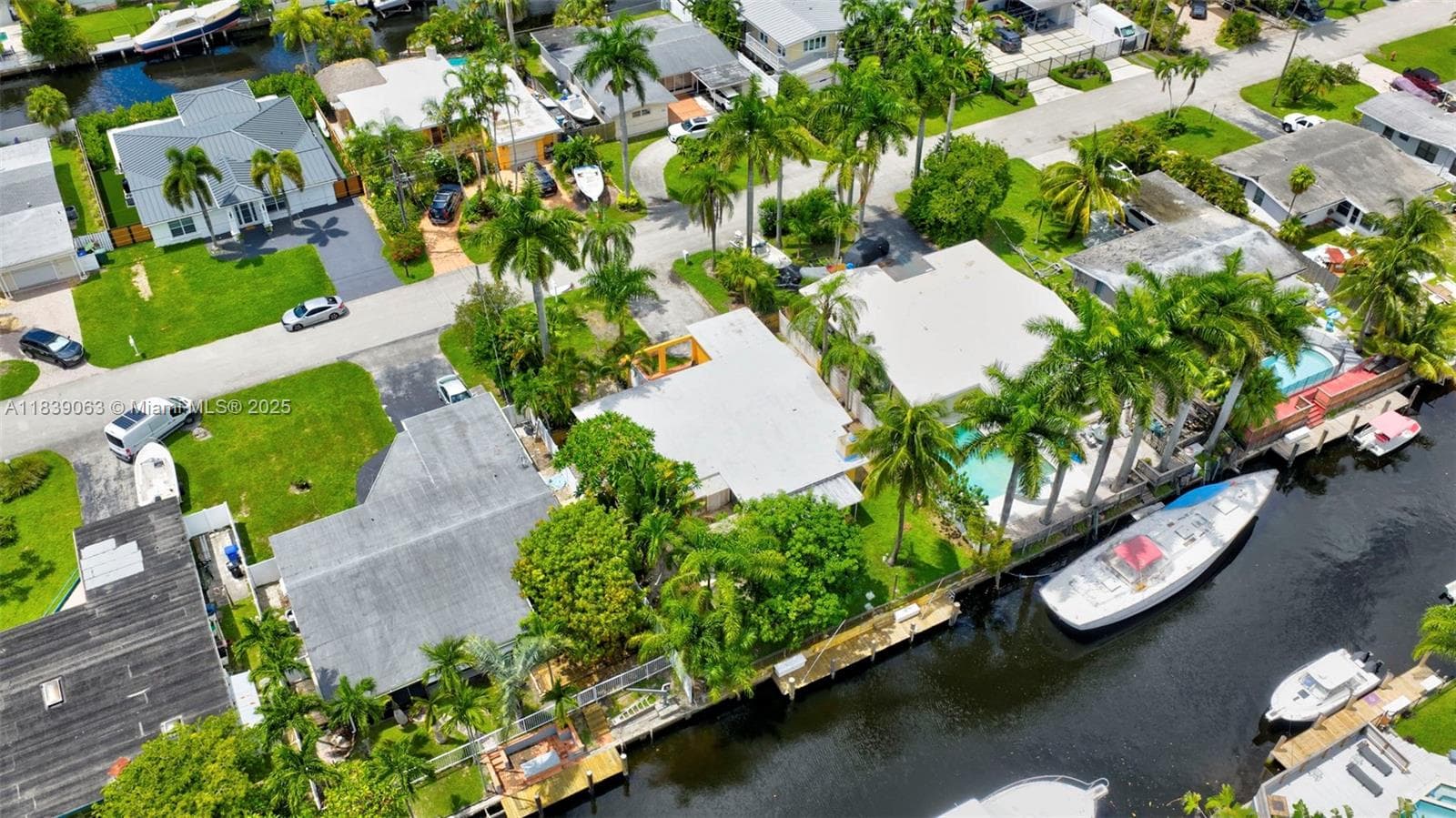 2606 Gulfstream Ln photo 38
