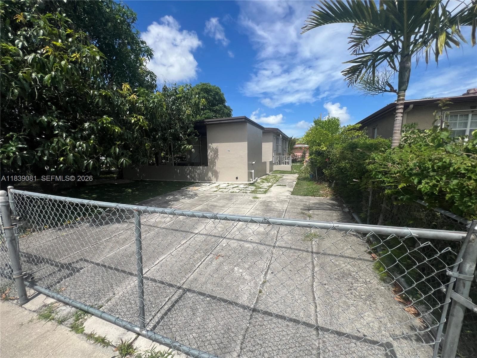 1190 NW 135th St photo 9