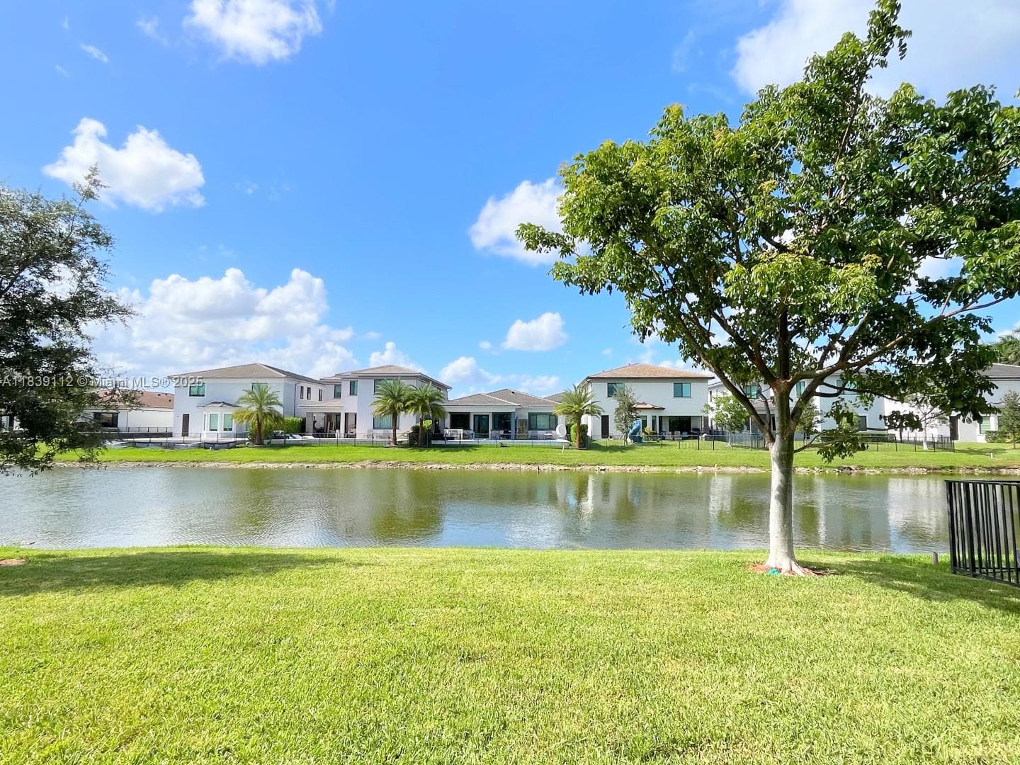 10711 Aqua Ct #. photo 42