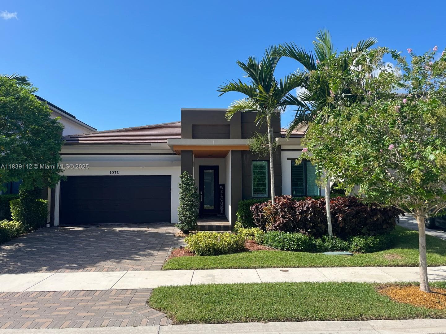 10711 Aqua Ct #. photo 1
