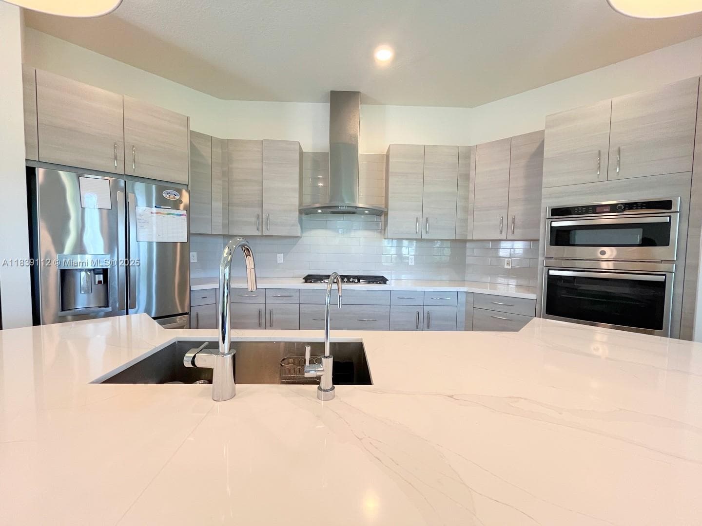 10711 Aqua Ct #. photo 5