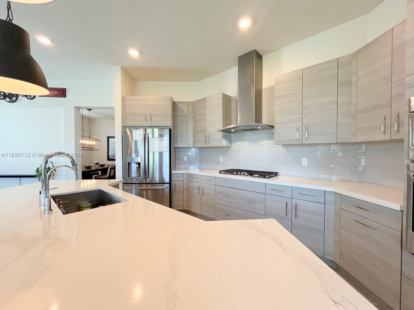 10711 Aqua Ct #. photo 9