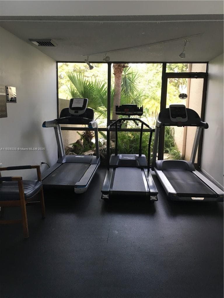 Cypress Bend · #311D in Pompano Beach - Photo 43