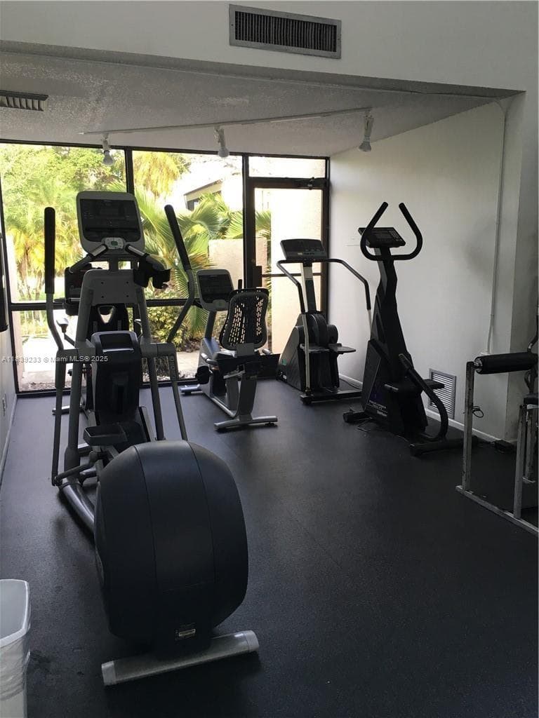 Cypress Bend · #311D in Pompano Beach - Photo 41